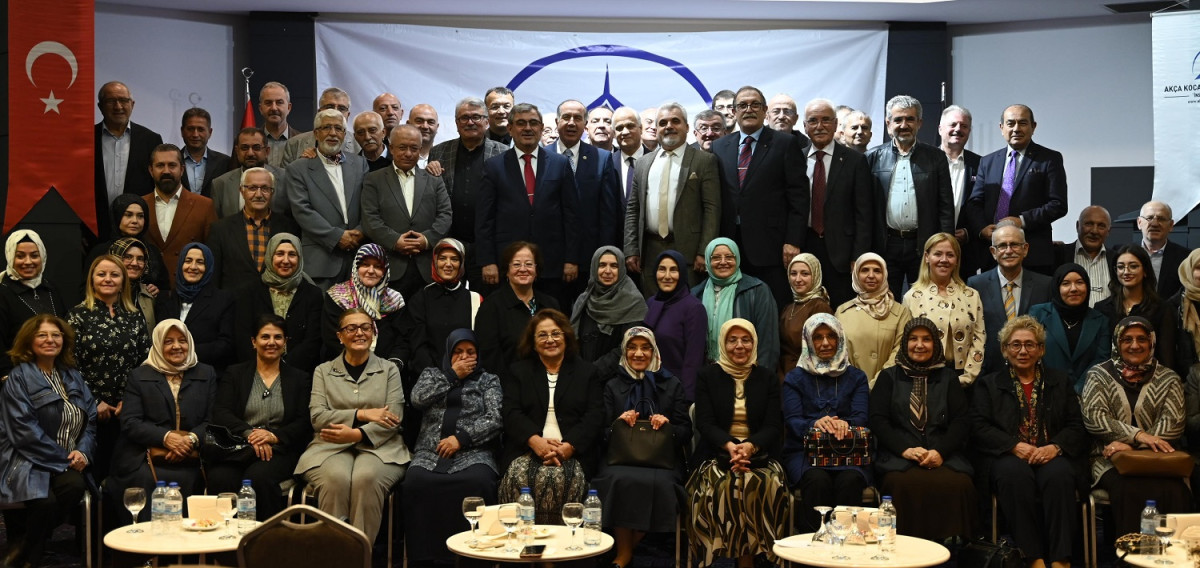 ALİ AYDEMİR'E VEFA GECESİ YOĞUN İLGİ GÖRDÜ