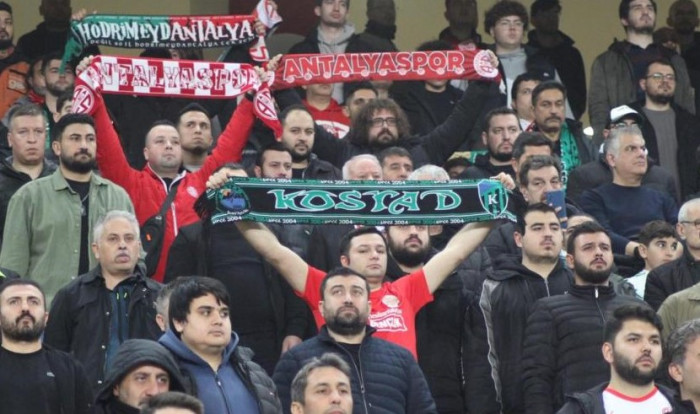 Antalyaspor'a para cezası kesildi! Kocaelisporlu taraftarlar cezaya ortak oldu