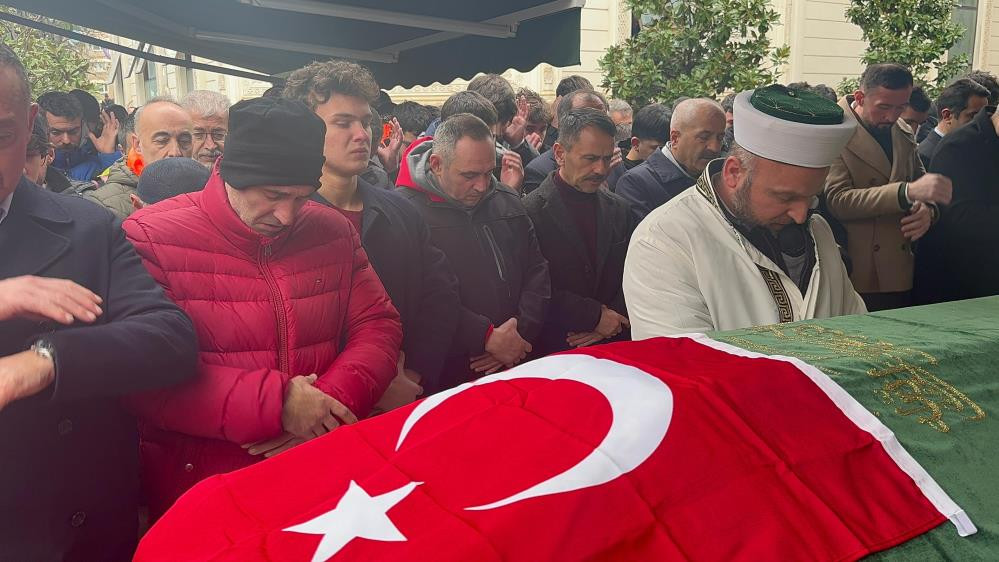 Çığ altında kalan milli judocu son yolculuğuna uğurlandı