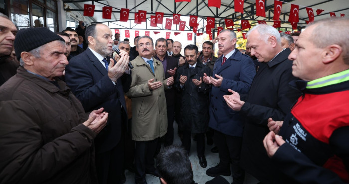 KARAMÜRSEL ÇAMÇUKUR CAMİİ İBADETE AÇILDI