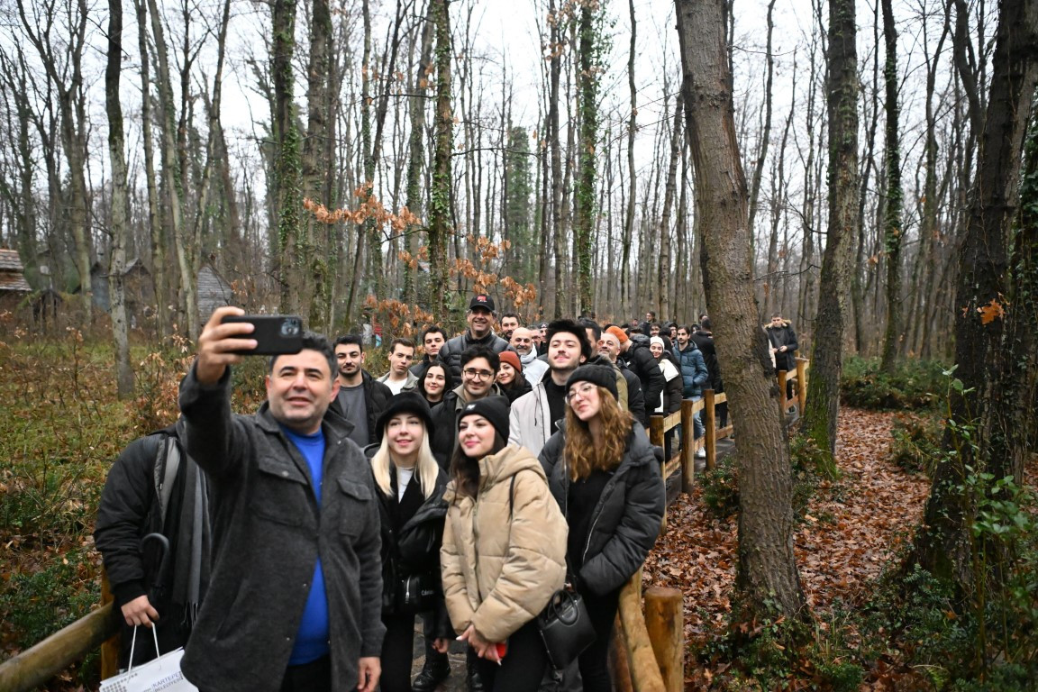 Kartepe’de Gençler Tarih ve Doğayla Buluştu