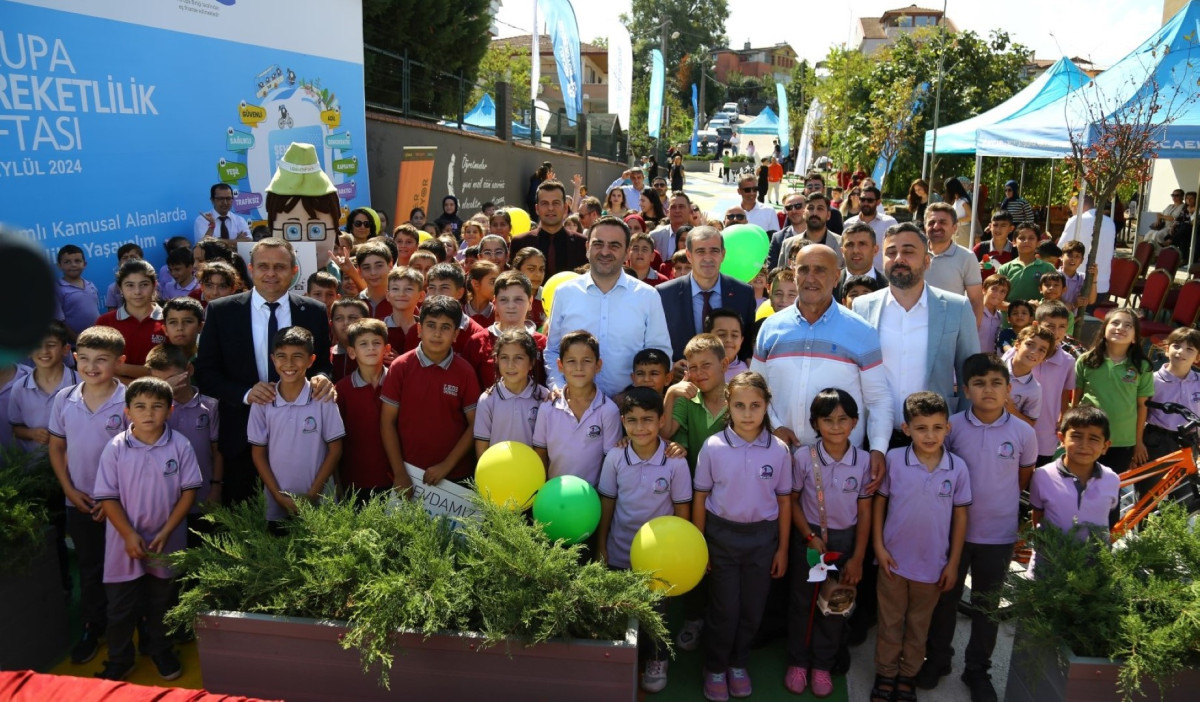 KOCAELİ’DE OKUL SOKAKLARI HEM GÜVENLİ HEM NEŞELİ